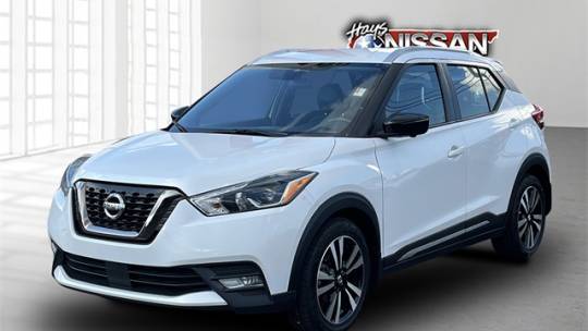 2020 nissan kicks sr