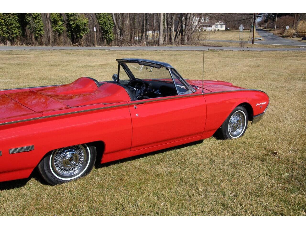 1962 ford thunderbird