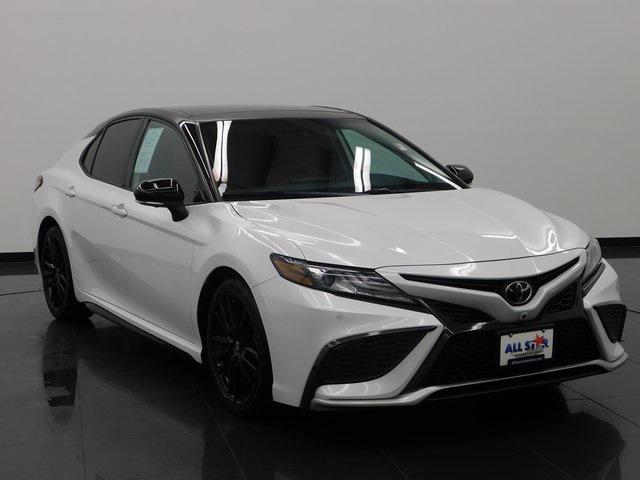 2021 toyota camry xse
