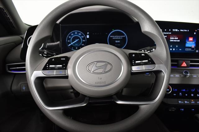 2024 hyundai elantra hev blue