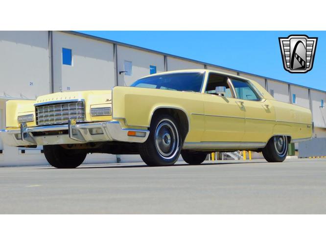 1973 lincoln continental in o'fallon, illinois