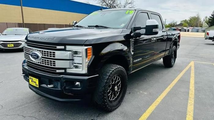 2019 ford f250 super duty crew cab platinum pickup 4d 6 3/4 ft in boise, idaho