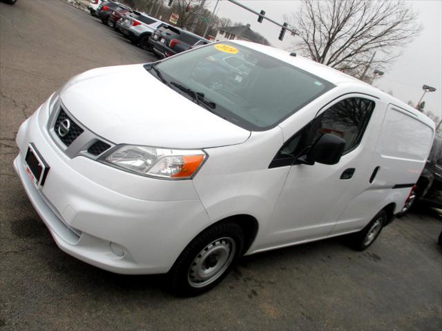 2019 nissan nv200 s