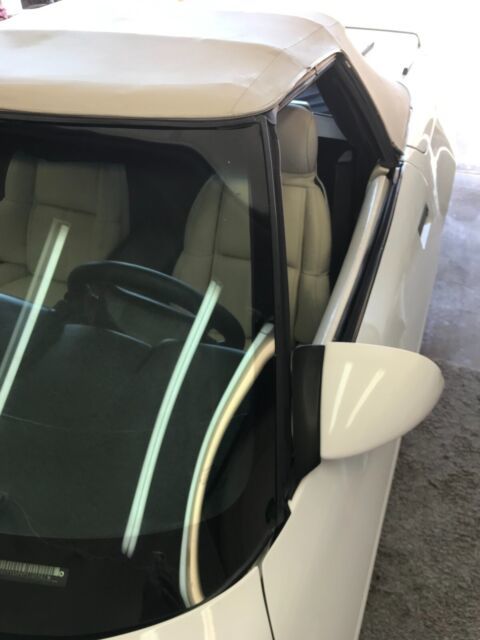 1993 chevrolet corvette white convertible 5.7l v8 automatic