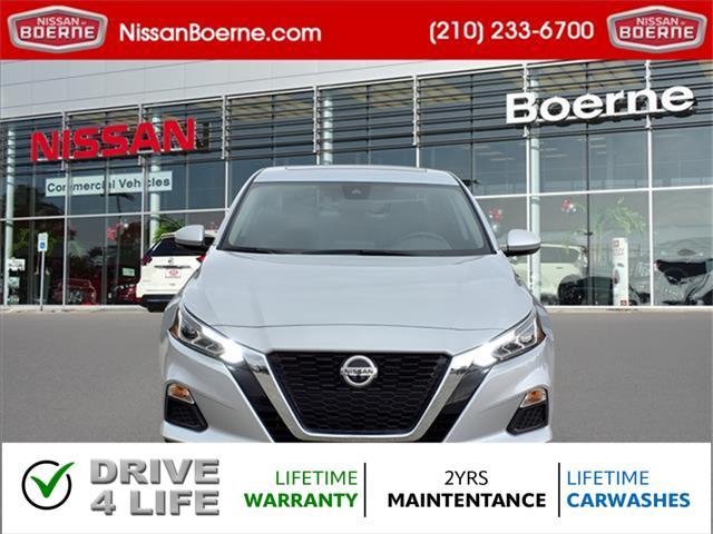 2022 nissan altima 2.5 sv