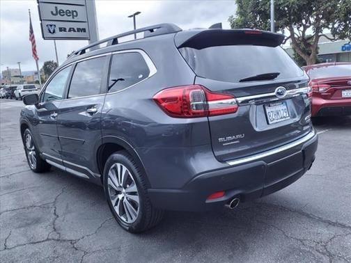 2022 subaru ascent