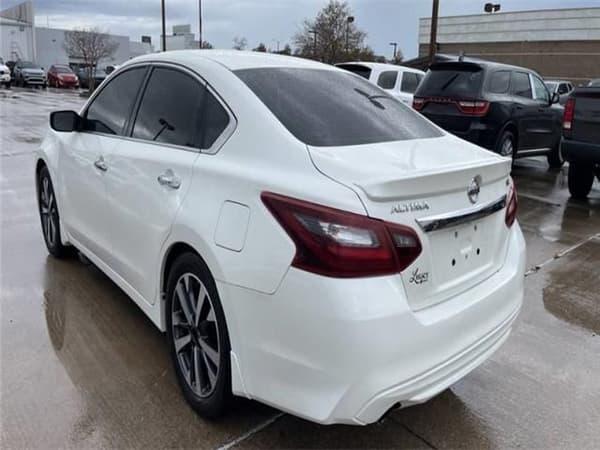 2017 nissan altima in secaucus, new jersey