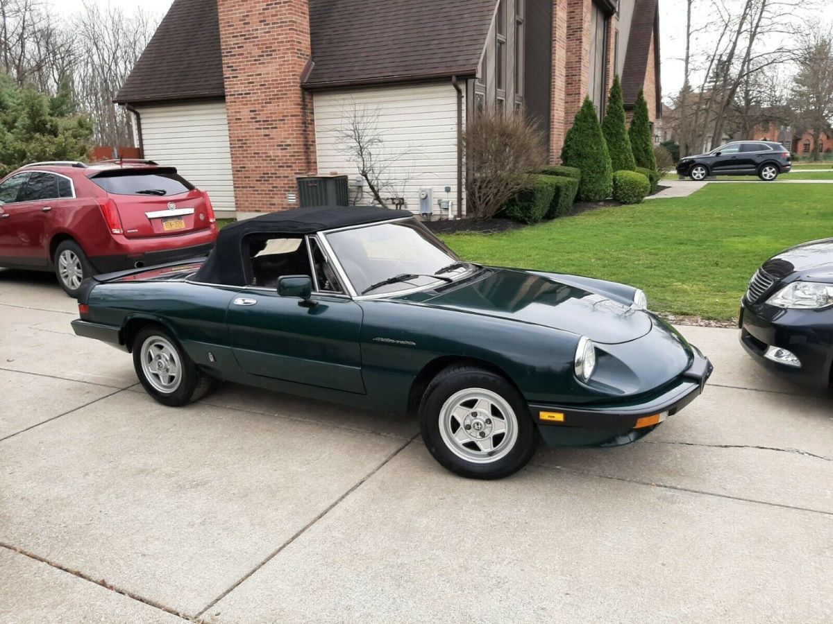 alfa romeo spider veloce - fuel injected - a/c - 5spd - 2.0 - 43,000 low miles!
