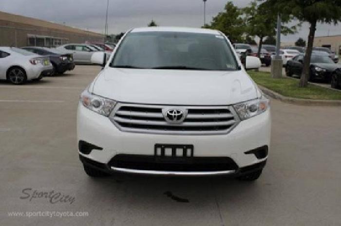 2011 toyota highlander base in dallas, tx