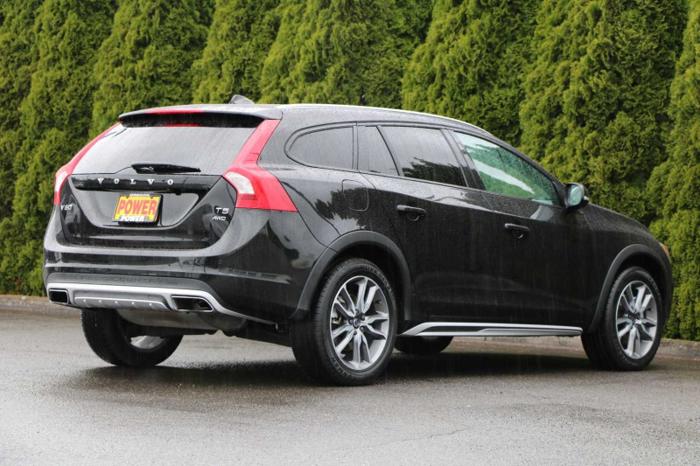 used 2018 volvo v60 t5 corvallis, or 97330 for sale in adair village, oregon