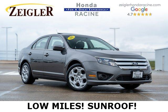 2011 ford fusion se