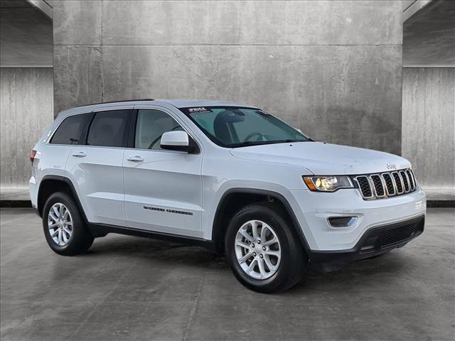 2022 jeep grand cherokee laredo