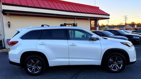 2019 toyota highlander limited
