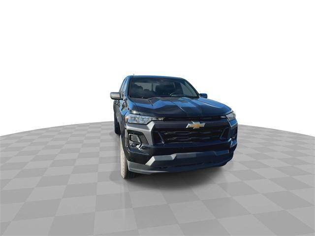 2023 chevrolet colorado lt