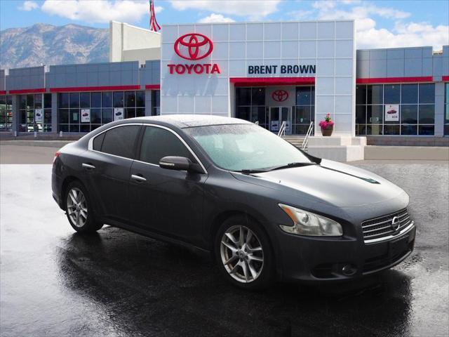 2011 nissan maxima sv