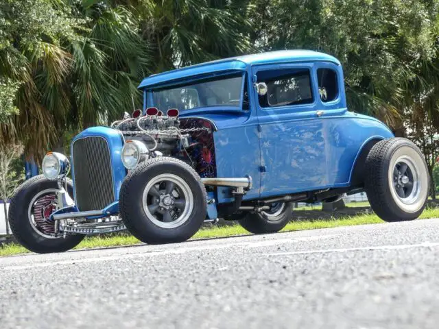 steel body with a 302 v8, c4 auto, rack and pinion, disc brakes, tilt, am/fm/cd