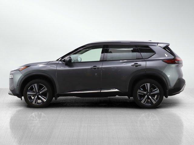 2022 nissan rogue platinum