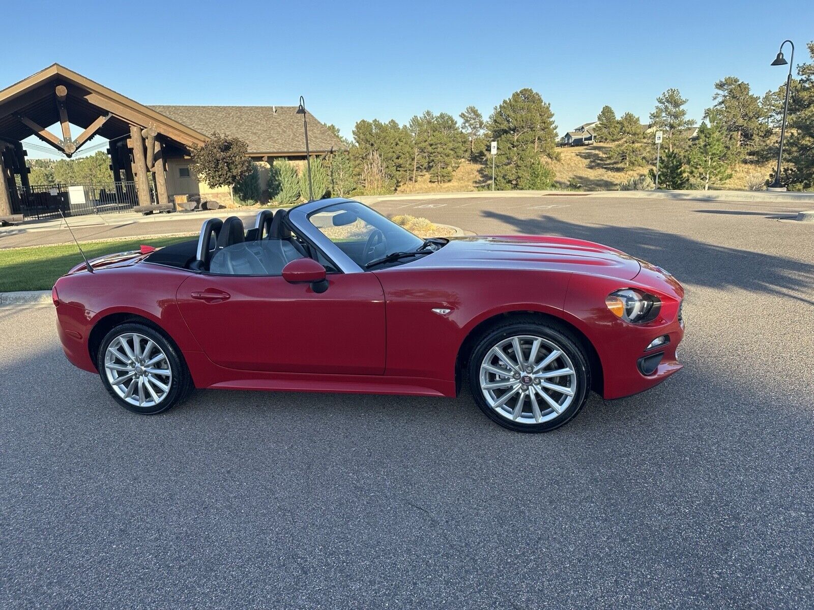 2017 fiat 124 spider lusso