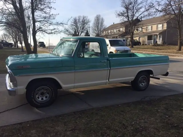 1967 ford f100 with 29,443.00 miles on it original