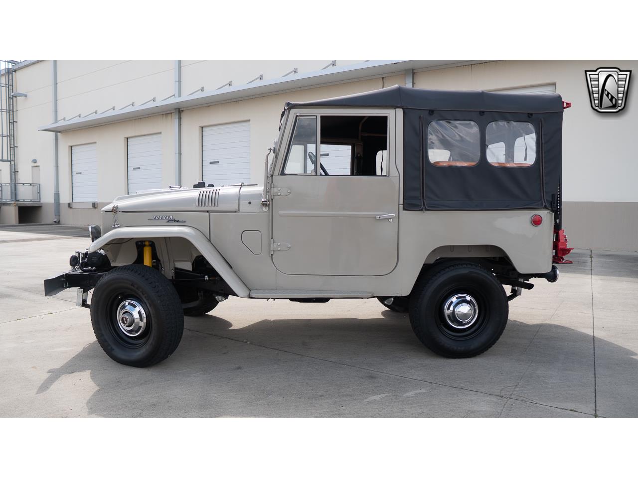 1969 toyota land cruiser fj