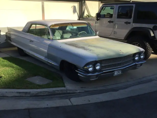 1962 cadillac coupe deville 2-door hardtop