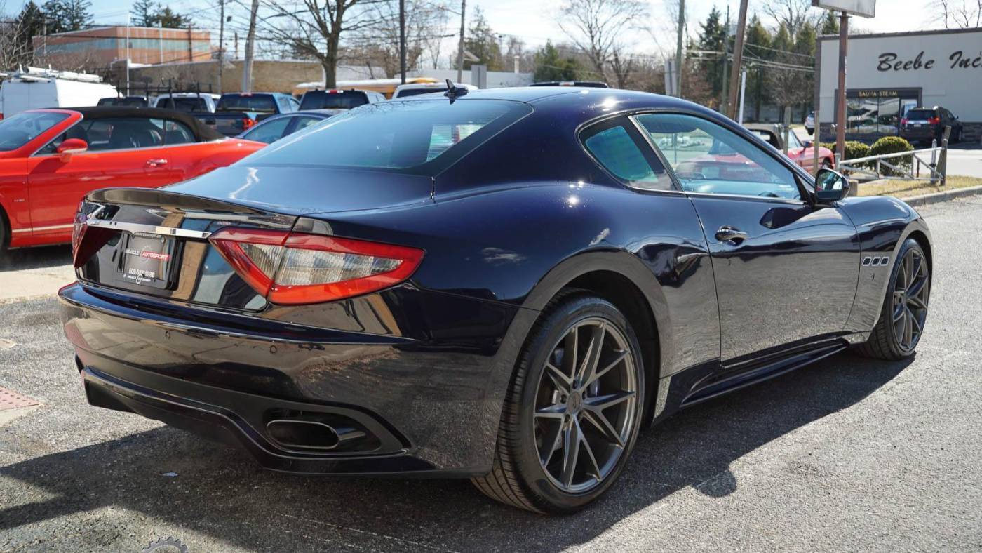 2014 maserati granturismo sport