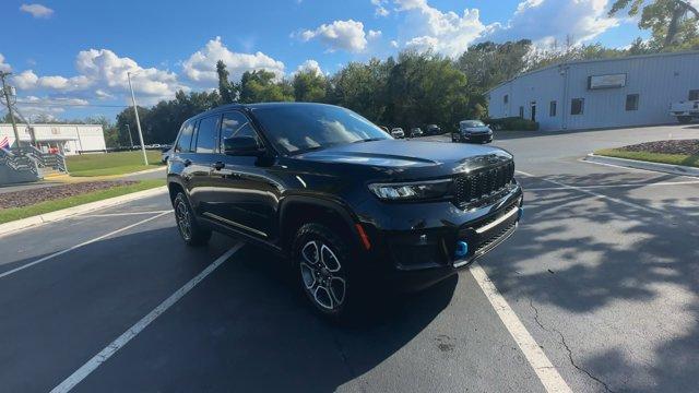 2022 jeep grand cherokee 4xe trailhawk