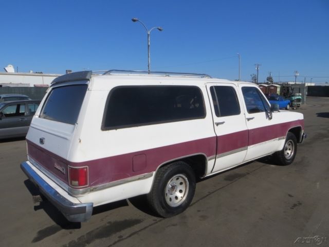 1988 gmc suburban 8-cylinder automatic no reserve