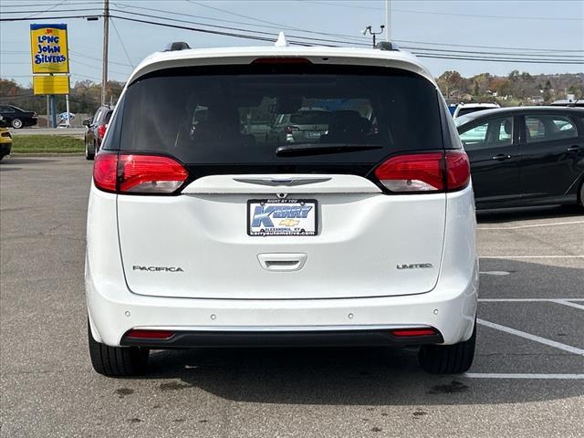 2019 chrysler pacifica limited
