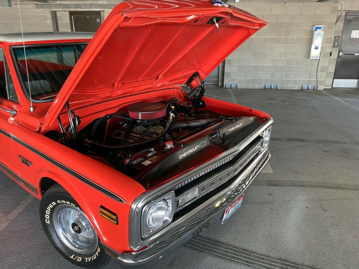 1970 chevrolet c-10/fresh frame off restoration!!
