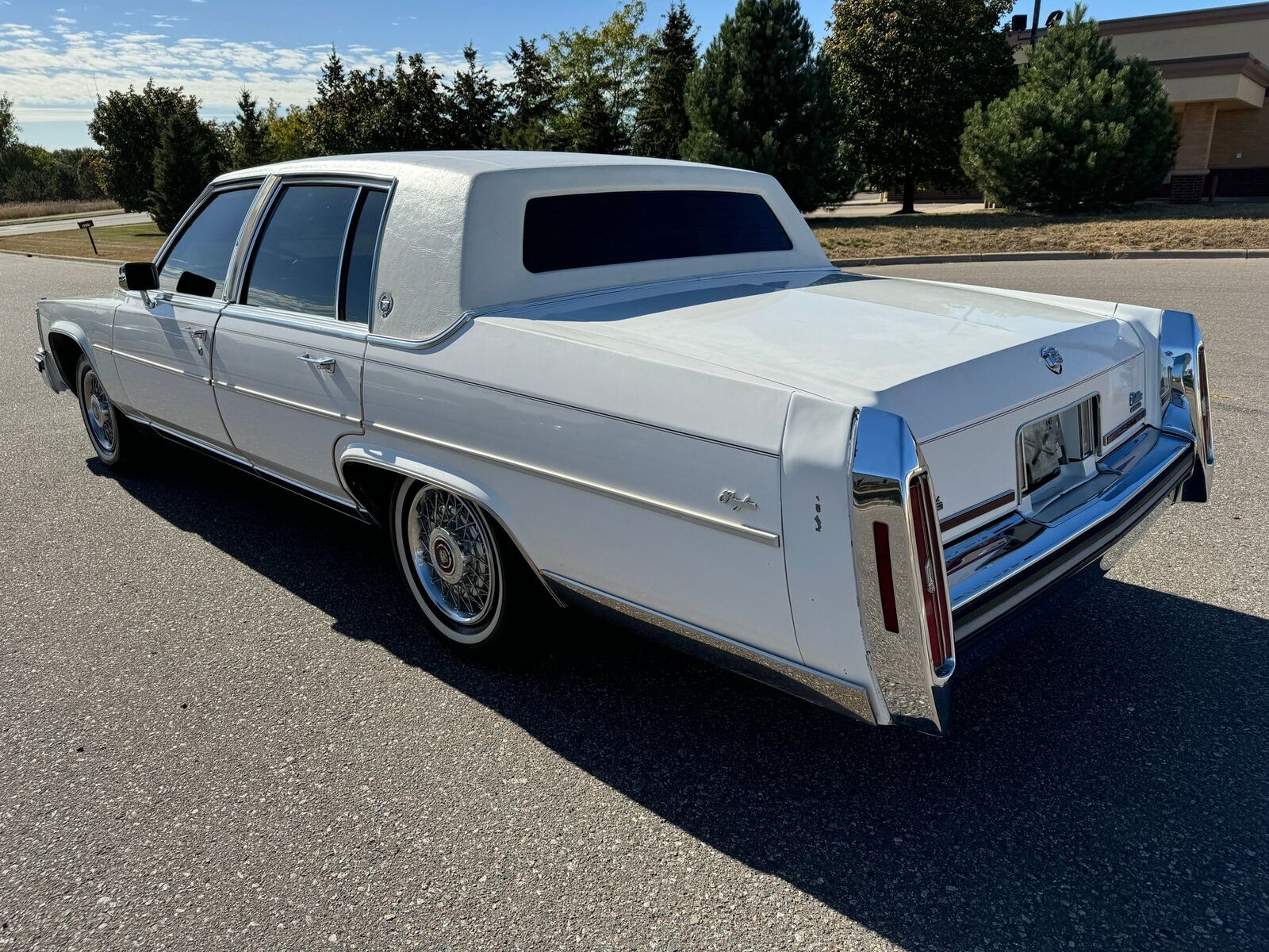 1987 cadillac brougham 4dr sedan