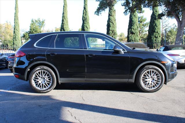 2012 porsche cayenne base