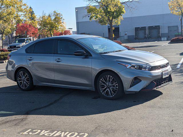 2023 kia forte gt-line