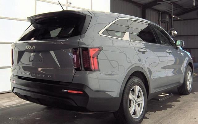 2022 kia sorento lx