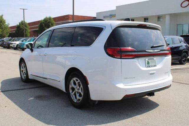 2023 chrysler pacifica limited