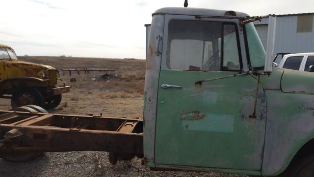 1957 international 4 x 4 1.50 ton