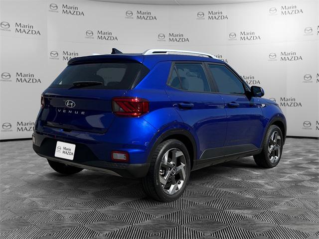 2022 hyundai venue sel