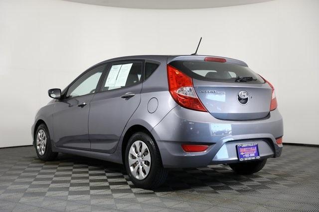 2016 hyundai accent se