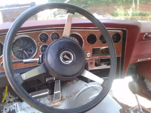 1974 pontiac grand am body/ can am