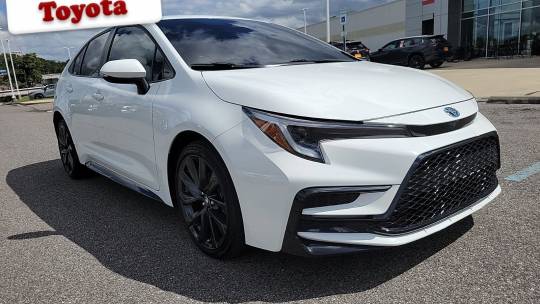 2023 toyota corolla hybrid se fwd