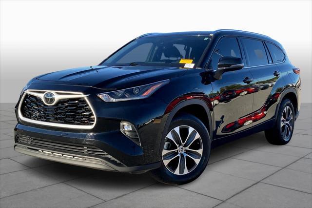 2021 toyota highlander xle