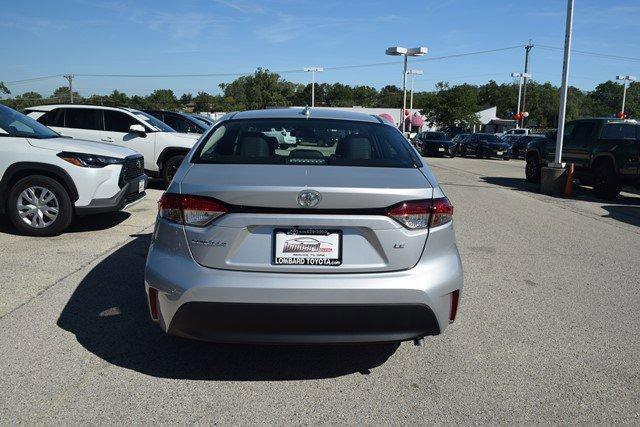 2024 toyota corolla le