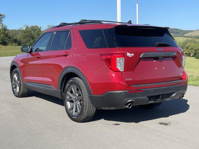 2021 ford explorer xlt