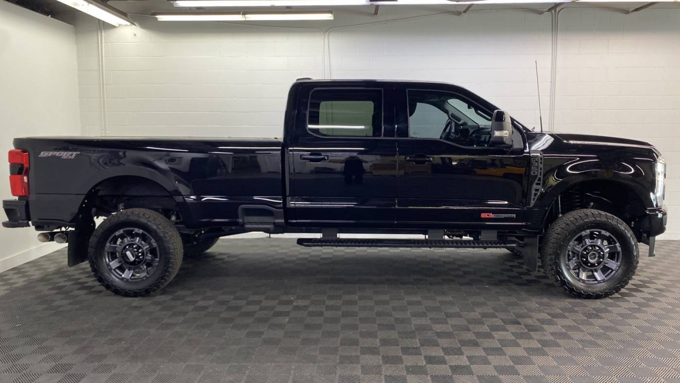 2024 ford f-350 super duty lariat
