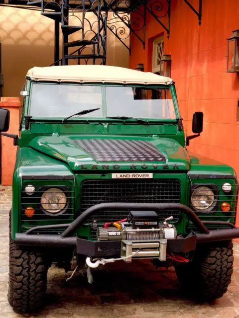 series iii 109 land rover (defender) - galvanized chassis & bulkhead