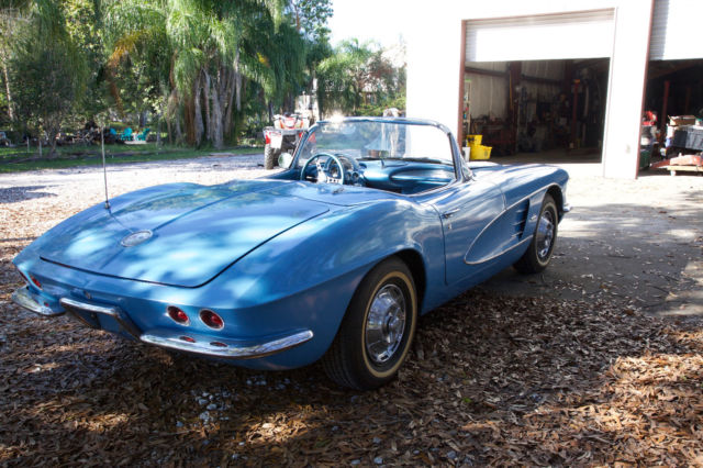 1961 corvette - runs drives