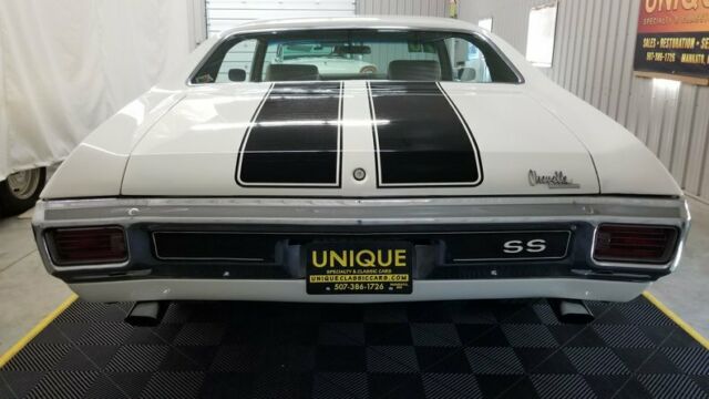 1970 chevrolet chevelle! factory ac v8! trades?