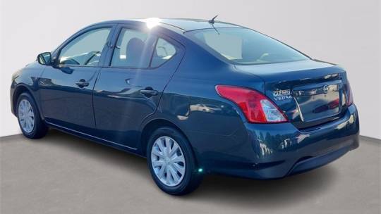 2016 nissan versa