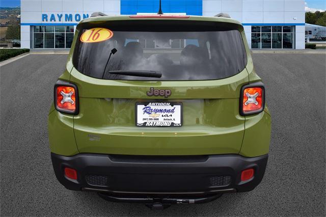 2016 jeep renegade latitude