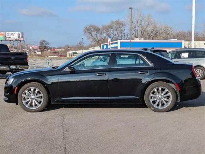 2021 chrysler 300 300 touring l sedan 4d in gary, indiana
